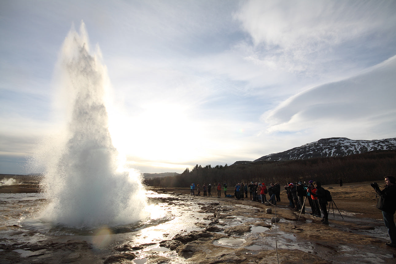 Golden Circle Afternoon Journey and Northern Lights Quest