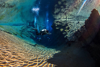 Silfra and Davíðsgjá Ultimate Diving Experience Combo