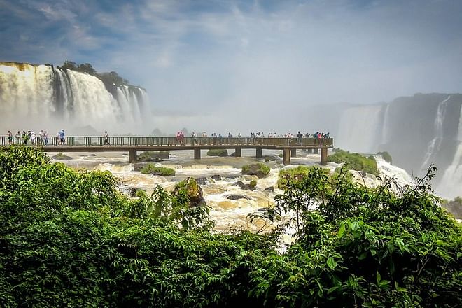 Exclusive Iguazu Falls Day Excursion from Buenos Aires Including Flight