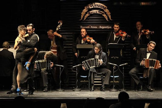 Discover Buenos Aires Tango: La Ventana Show and Optional Dinner Experience