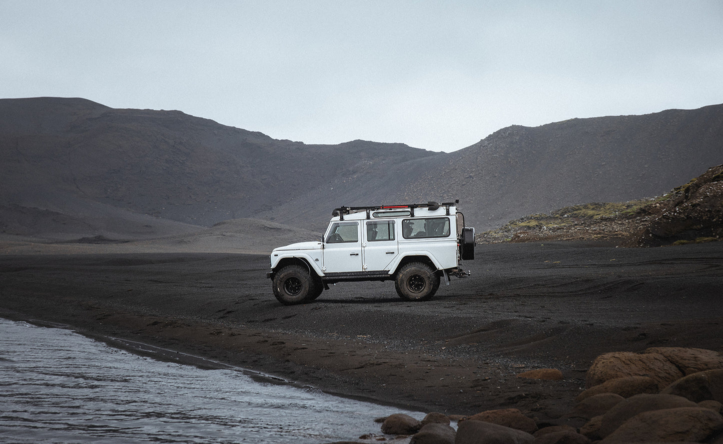 Private Super Jeep Tour of Reykjanes Peninsula with Photo Package