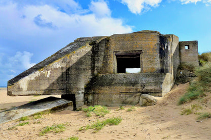 Ultimate 3-Day Tour: D-Day Sites in Normandy, Mont Saint-Michel, Honfleur, Rouen & Loire Valley Châteaux