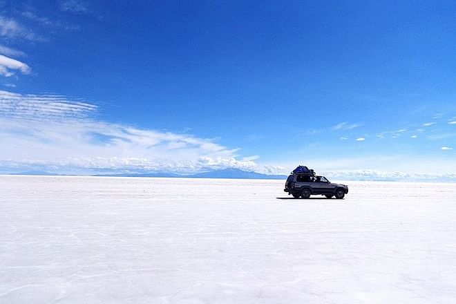 Six-Day Adventure: Exploring the Majestic Atacama and Uyuni Salt Flats