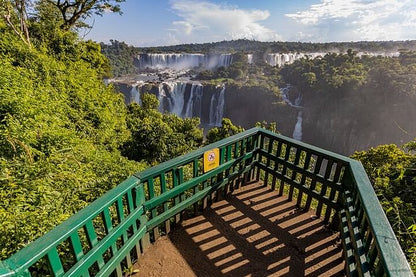 Full-Day Private Guided Tour of Iguazu Falls: Explore Both Argentina and Brazil