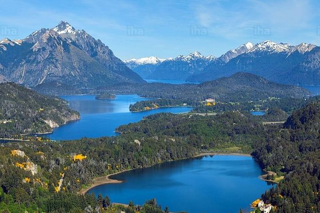 Bariloche Lake Exploration: Intimate Group Tour with Gentle Hiking Adventure