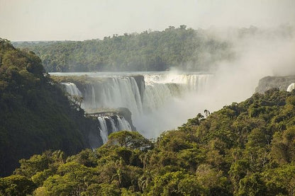 Escape to Iguassu Falls: 4-Day Private Tour Package with 3-Star Accommodation