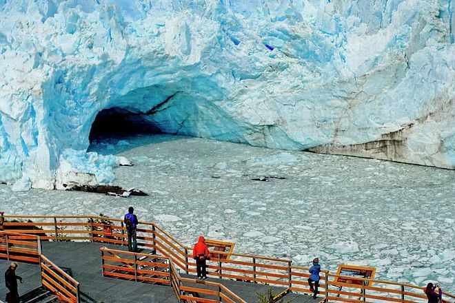 Two-Day El Calafate Adventure with Flight from Buenos Aires