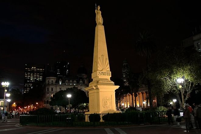 Exclusive Buenos Aires Night Tour: Intimate Small-Group City Adventure