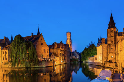 Full-Day Private Minivan Trip from Paris to Bruges and Ghent