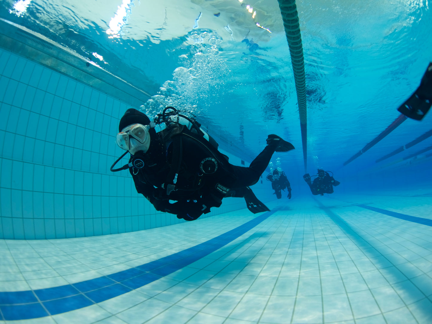 Dry Suit Diving Certification: Unlock Comfortable Underwater Exploration