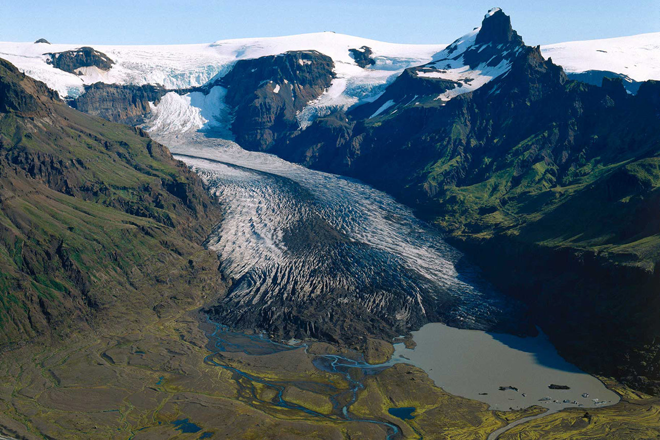 Private Tour: Discover the South Coast and Glacier Lagoon