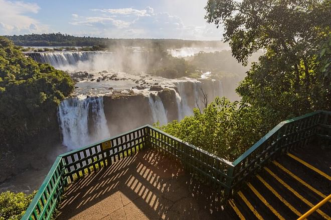 Escape to Iguassu Falls: 4-Day Private Tour Package with 3-Star Accommodation