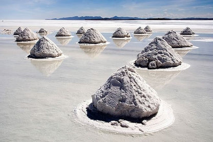 Explore the Magical Uyuni Salt Flats: 4-Day Adventure from San Pedro de Atacama