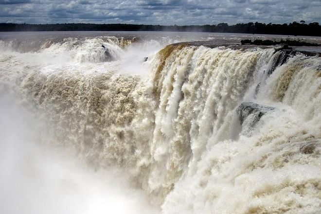 Private Exploration of Iguazu Falls: Unveiling the Majesty of Argentina