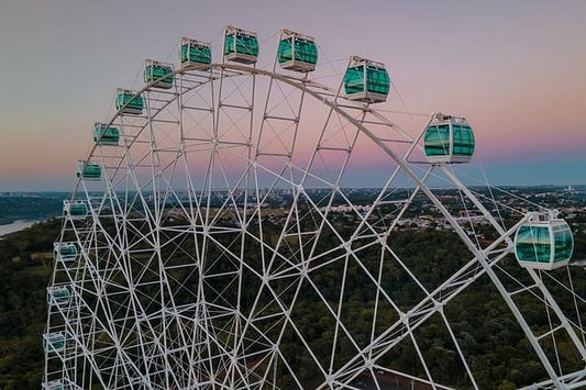 Private Guided Tour: Treasures of Tres Fronteiras and Yip Star Ferris Wheel Experience