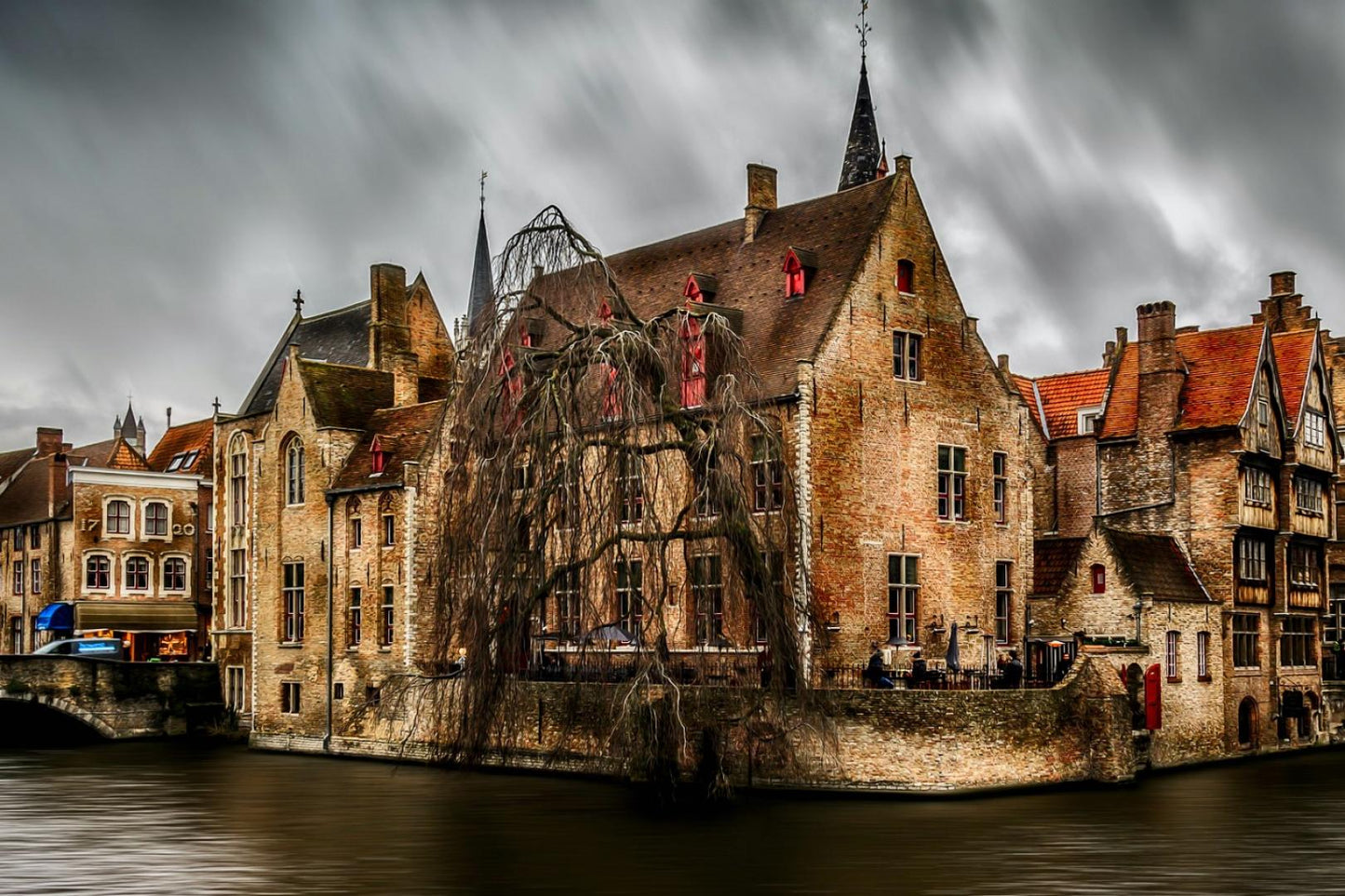 Full-Day Private Minivan Trip from Paris to Bruges and Ghent