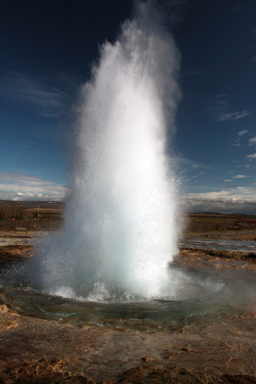 Golden Circle Afternoon Journey and Northern Lights Quest