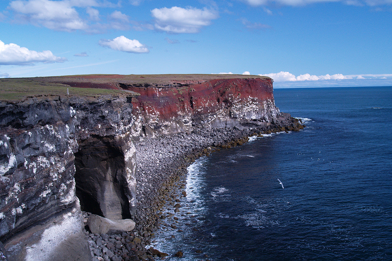 Explore the Enchanting Reykjanes Peninsula: A Journey to Iceland's Natural Wonders