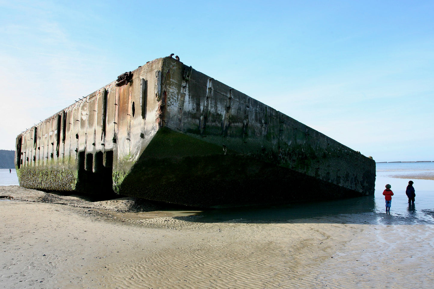 Ultimate 3-Day Tour: D-Day Sites in Normandy, Mont Saint-Michel, Honfleur, Rouen & Loire Valley Châteaux