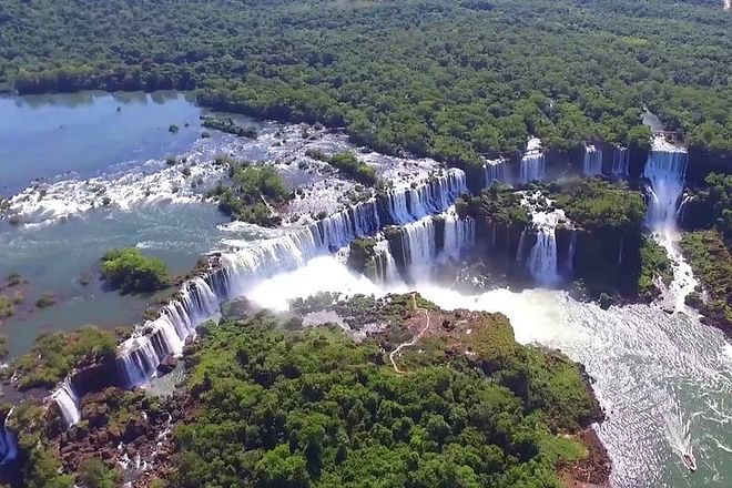 Round-Trip Airport Shuttle to IGU and Brazilian Side Iguassu Falls Tour