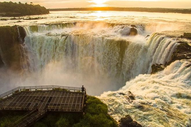 Exclusive Iguazu Falls Day Excursion from Buenos Aires Including Flight