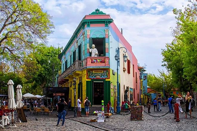 English-Language Private Tour of Buenos Aires with Expert Driver