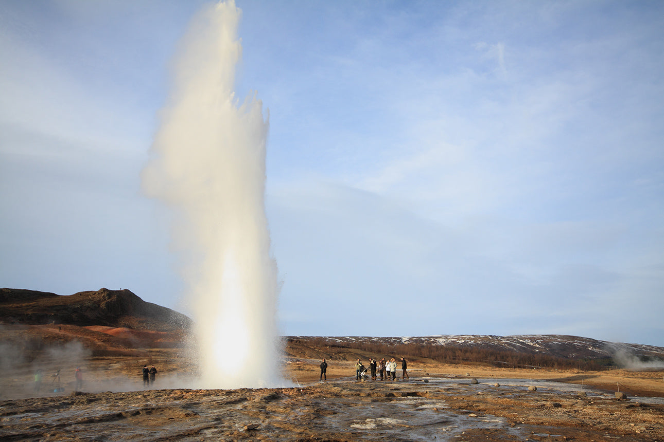 Golden Circle Afternoon Journey and Northern Lights Quest