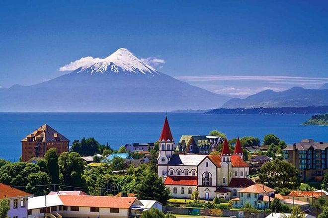 Full-Day Deluxe Osorno Volcano and Petrohue Waterfalls Tour from Puerto Varas